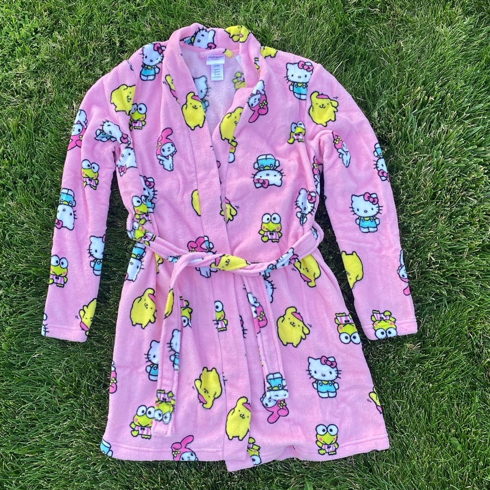 Hello Kitty Sanrio Pink Pajama Sleep Bath Robe Pompompurin My melody Keroppi PJs